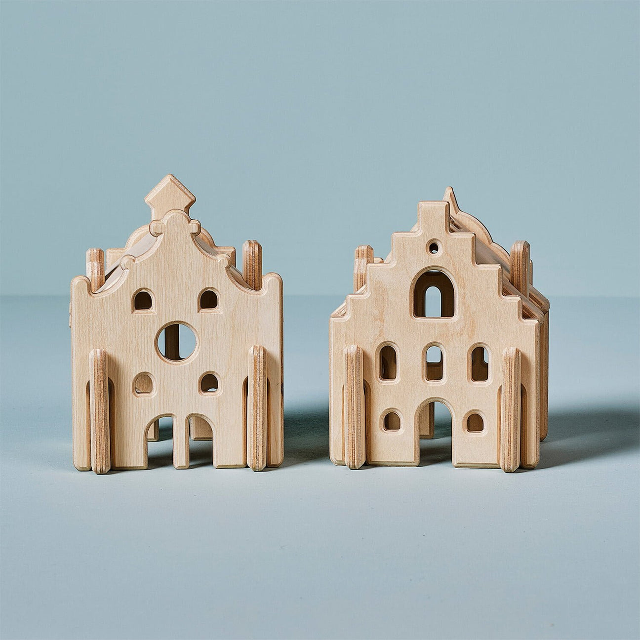 mini houten speelhuisje